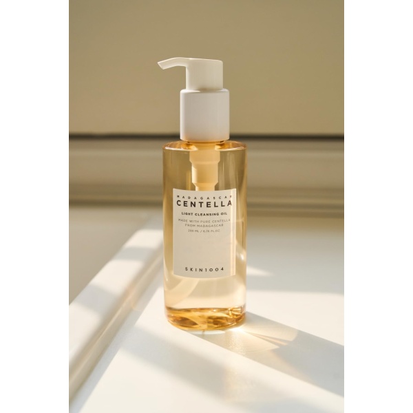SKIN1004 Madagascar Centella Light Cleansing Oil (6.76 Fluid Ounce) Pure and light oil with fresh cleansing effect, Micellar Cleansing Hypoallergenic Use - Image 2