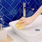 Viakal Classic Limescale Remover Spray 750ML, To Remove Up To 100% Of Limescale With Anti-droplet Technology - Image 3