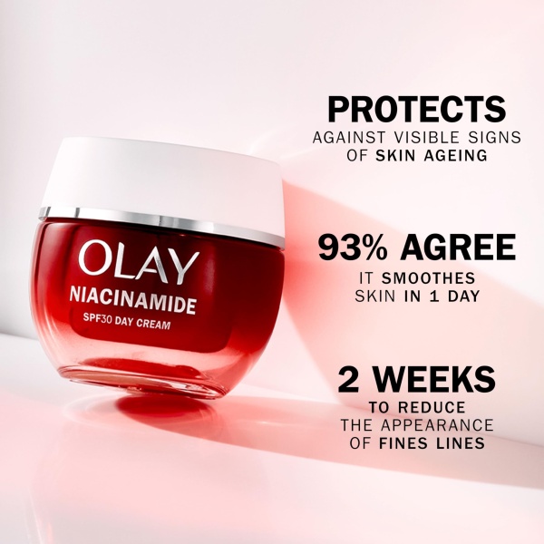 Olay Regenerist Niacinamide Day Cream Face Moisturiser SPF 30, Skincare with Niacinamide 99% Purity, Antioxidant Vitamin E, Anti Ageing Skin Care: Renews, Age Defies and Hydrates, Non-Greasy, 50ml - Image 12