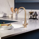 Dishmatic Value Pack Kit – 1x Refillable Washing-Up Liquid Dispensing Handle with 6X Replaceable General-Purpose Sponge Heads – Antibacterial Kitchen Washing-Up Handle with Easy-Grip Handle - Image 4