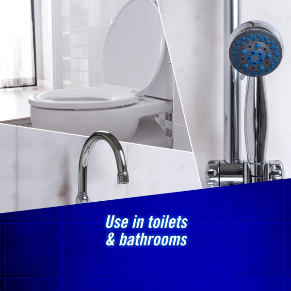 Domestos Power Foam Arctic Fresh Toilet & Bathroom Cleaner Spray sprays upside down & eliminates 99.99% of germs* for cleaning inside the toilet & around the bathroom 450 ml - Image 5