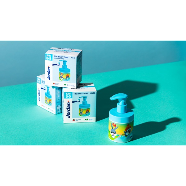 Jordan ® | Kids Toothpaste Pump | Toothpaste on a Pump Dispenser Equivalent to 3 Regular Tubes | Innovative and Convenient Solution Developed for Children | 0-5 Years | Strawberry | 1000ppm | 150 ml - Image 9