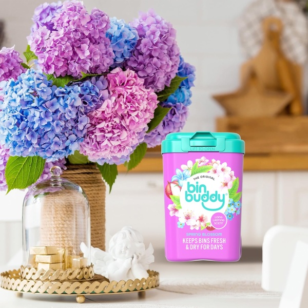 Bin Buddy Fresh Spring Blossom 450g, Bin Freshener Deodoriser Powder, Leaves Your Bin Smelling Great, Suitable for Indoor and Outdoor Bins - Image 3