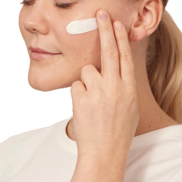 CeraVe AM Facial Moisturising Lotion SPF 50 Normal To Dry Skin 52ml With UV Protection And 3 Essential Ceramides - Image 3