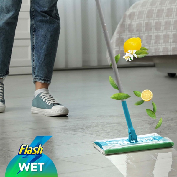 Flash Speedmop Wet Floor Cleaning Wipes, 96 Cloths (24x4), Antibac Lemon Multi-Surface, Trap & Lock Daily Dirt, Grease & Grime Without Getting Down On Your Knees ( Package may vary) - Image 3