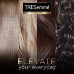TRESemmé Flawless Curls Leave-In Cream Hair Serum hair treatment with Coconut Oil & Ceramide for deep nourishment & up to 72-hour curl definition 200 ml - Image 3